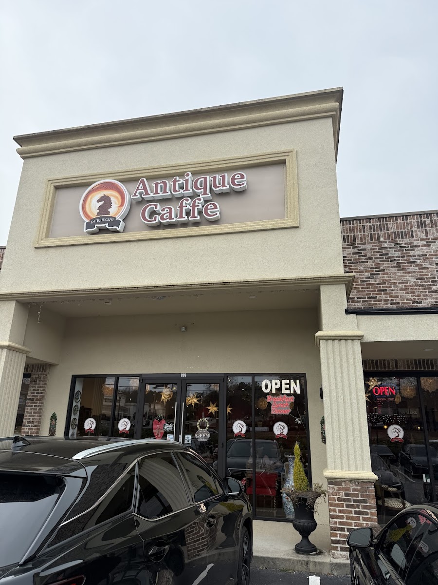 Antique & Caffe